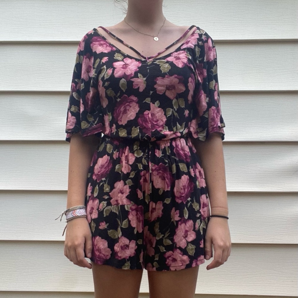 American Eagle Floral Criss Cross Romper